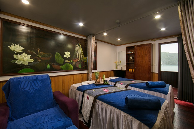 3day Halong bay Vietnam tours by Luxury La Regina Royal Cruise