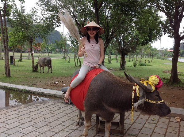 Mrs. Erin reviewed their  15 day Cambodia Vietnam tour package 2023 with Deluxe Vietnam Tours Hanoi