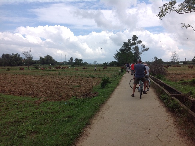 Photos for package tours Vietnam Cambodia on farm & sightseeing holiday