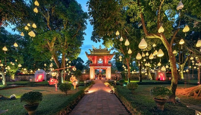 Hanoi Vietnam is the best places to visit in vietnam  - Best North Vietnam Tour holidays 