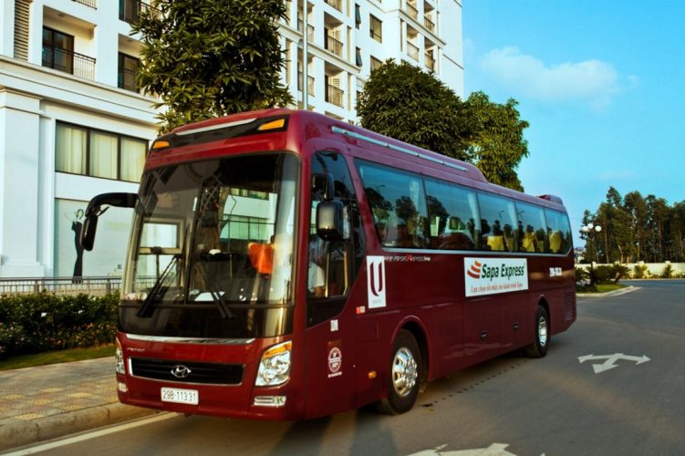 transfer Hanoi to Sapa Bus limousine