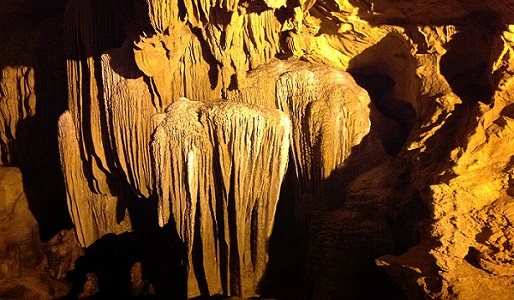 amazing cave for your north vietnam tour