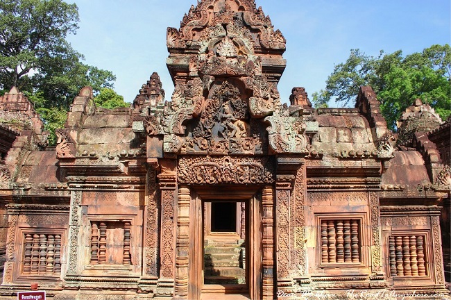 Plan your Cambodia package holiday 2020 & 2021 with Banteay Srei