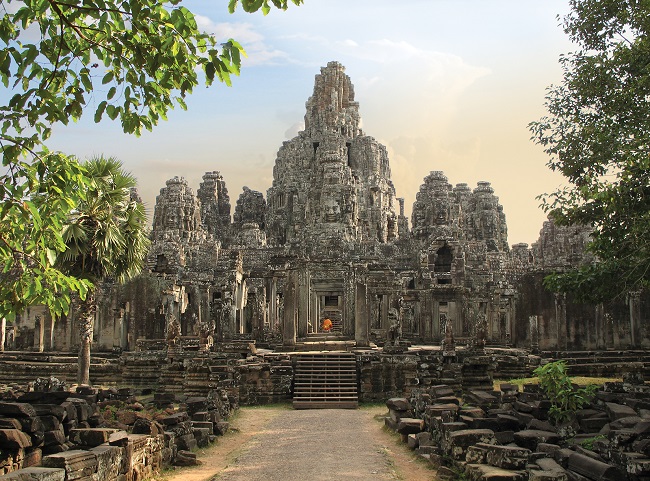 Plan your package holiday  Cambodia  2020 & 2021, visit Ta Prohm temple in Angkor Wat complex