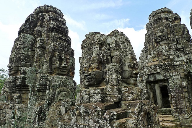 Plan your package holiday  Cambodia  2020 & 2021, visit Ta Prohm temple in Angkor Wat complex