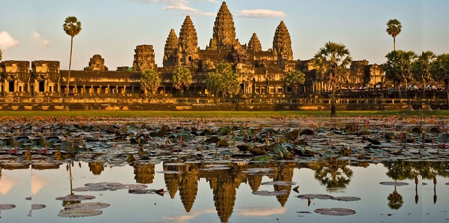 Angkor Wat on the best Vietnam Cambodia Vacations from Canada for seniors  2024 - 2025 by Deluxe Vietnam Tours Operator