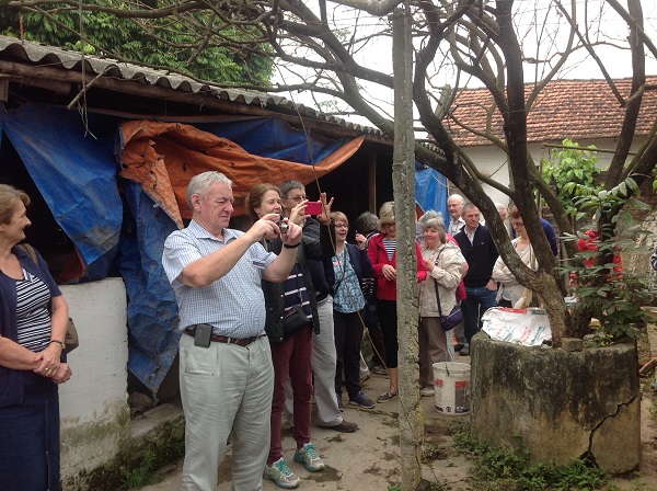 Travel Vietnam from australia, See pig farm 