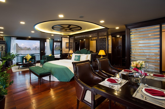 Luxury tours Halong bay   by Luxury La Regina Legend Cruise
