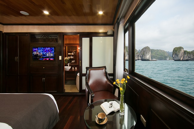  Amazing Halong bay  overnight tour Vietnam by Luxury La Regina Royal Cruise