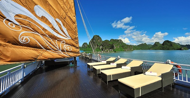 Paradise Peak Cruise offers 2 day  Halong bay tour package