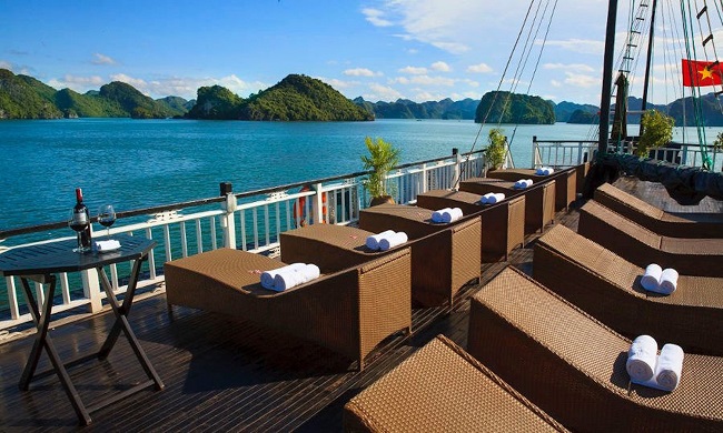 Hanoi Halong bay tour package with Baitho cruise