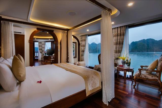 Luxury Emperor cruise tours from Hanoi to Halong bay