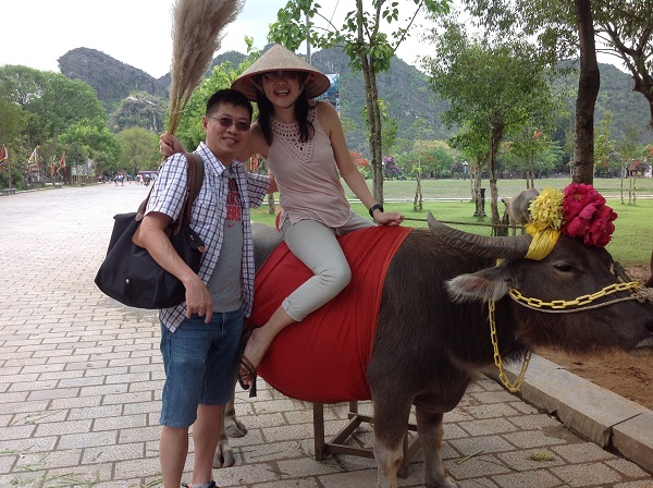 See their face and know they really enjoyed their Hanoi trip package