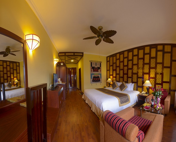 Great hotel for Hanoi Sapa travel package