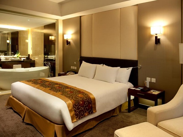 Vietnam luxury hotel
