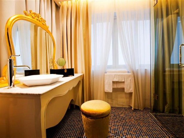 Hanoi luxury hotel in Vietnam