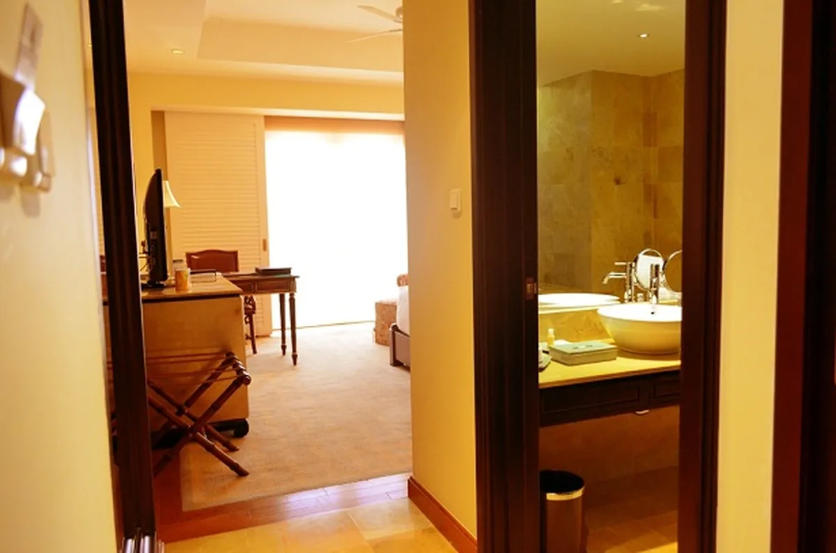 Luxury Movenpick Hotel  5 star Indochine Hue 