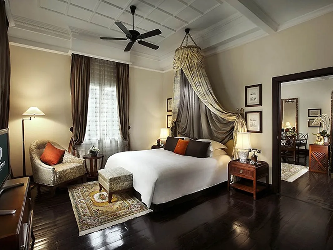 Luxury 5star Metropole Hotel Vietnam