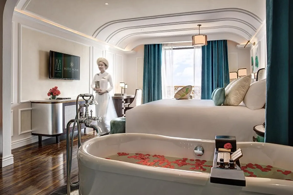 Royal Hotel Hoian - Luxury 5 star hotel Vietnam