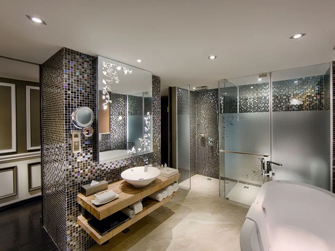 Royal Hotel Hoian - Luxury 5 star hotel Vietnam