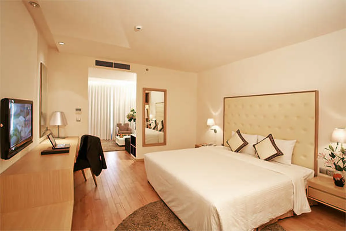 Saigon Liberty Central hotel - Luxury 4 star hotel Vietnam
