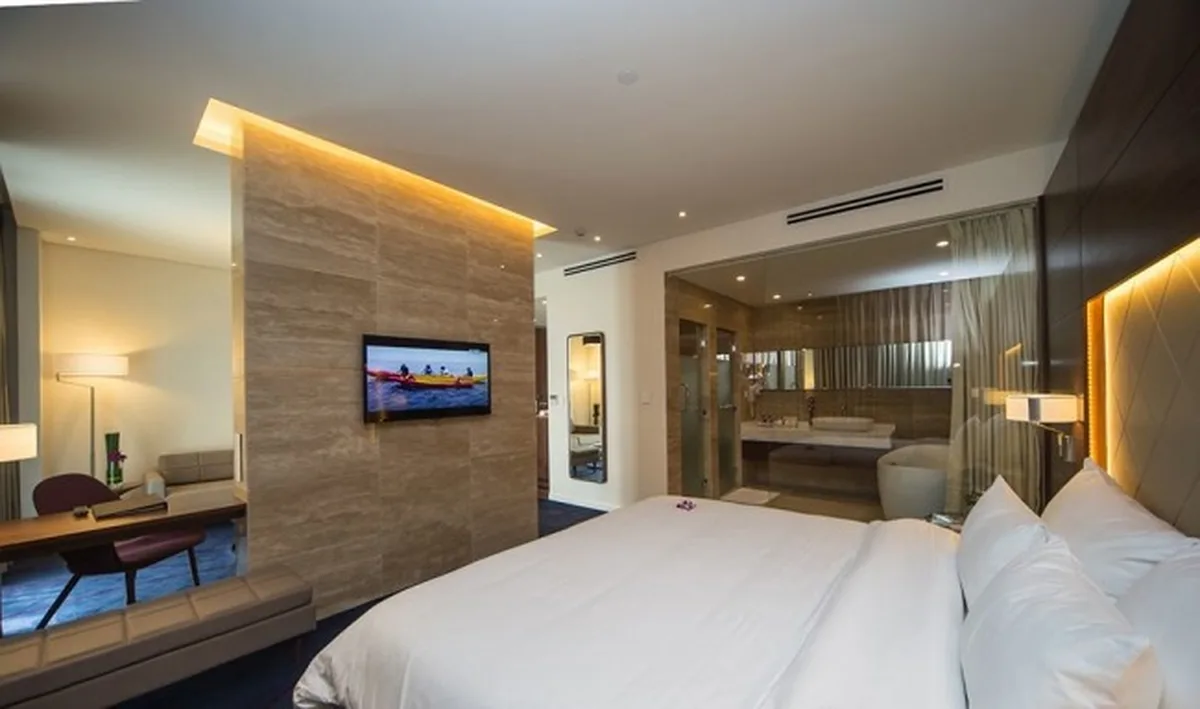 Liberty Central Saigon Riverside - Luxury 4 star hotel Vietnam