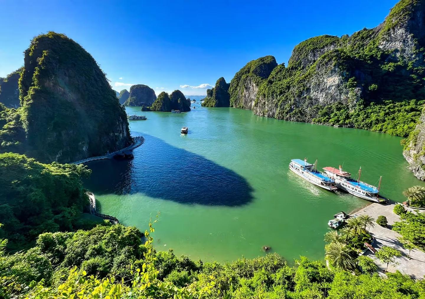 Private luxury journey through Vietnam and Cambodia, from Ha Long Bay to Angkor Wat