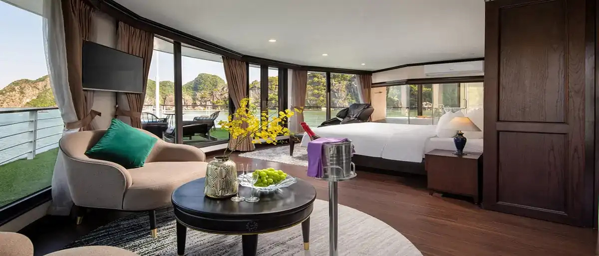 Luxury Halong Bay cruise