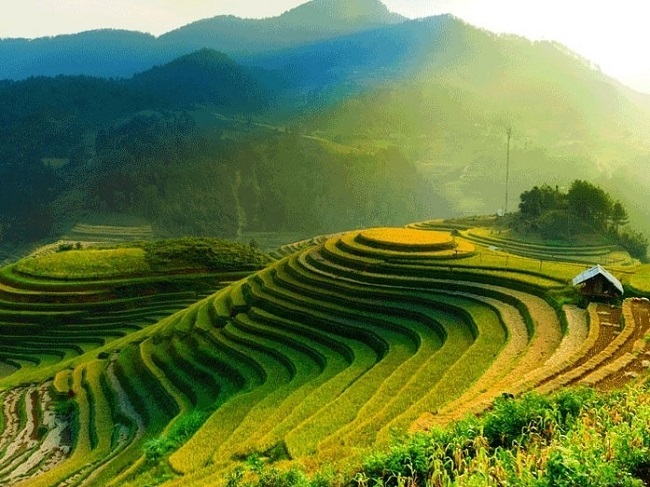 Sapa on the best Vietnam small group tour package 2023 - 2024 - 2025 by Deluxe Vietnam Tours Hanoi Travel Agency