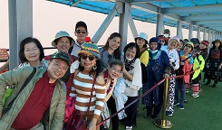 Ms. Aree reviewed their  8 day North Vietnam travel package 2023 with Deluxe Vietnam Tours Hanoi