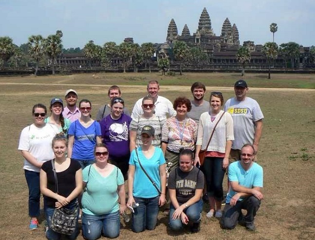 Best  Vietnam Cambodia tours 10days