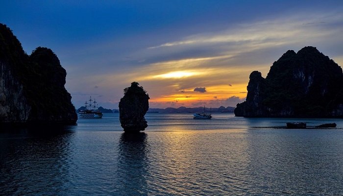 See Halong Vietnam photos for best Vietnam vacation packages from Brisbane