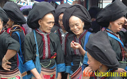 can not miss Sapa on Vietnam package tours