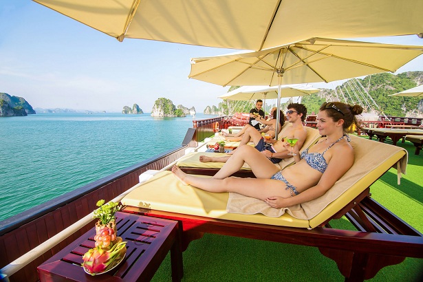 Dragon cruise for best Vietnam tour package